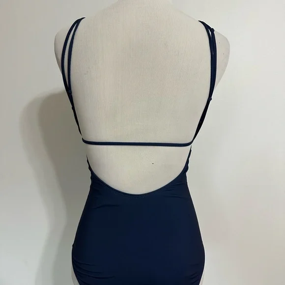 JACQUEMUS
Le Maillot Pila Swimsuit - Picture 7 of 8